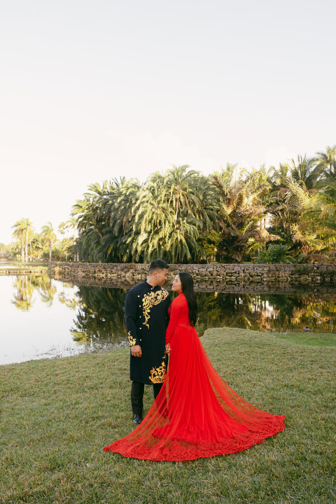 Romantic Couple Elopement Pictures Destination Wedding Photographer