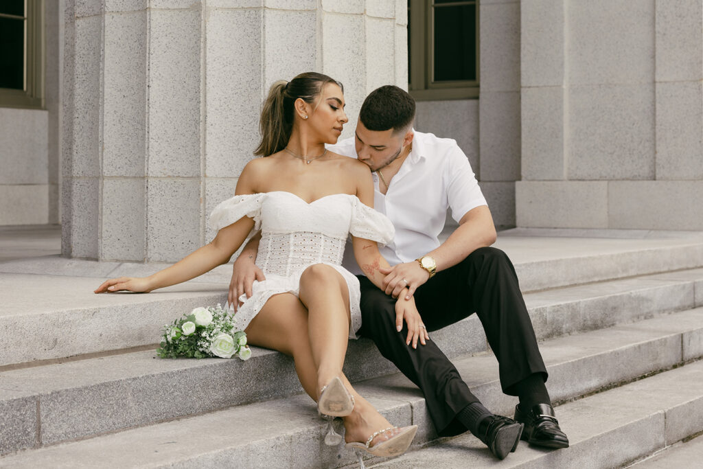 romantic courthouse elopement photography couple poses