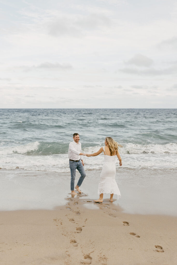 Hawaii Engagement Pictures

Miami Destination Elopement Photographer