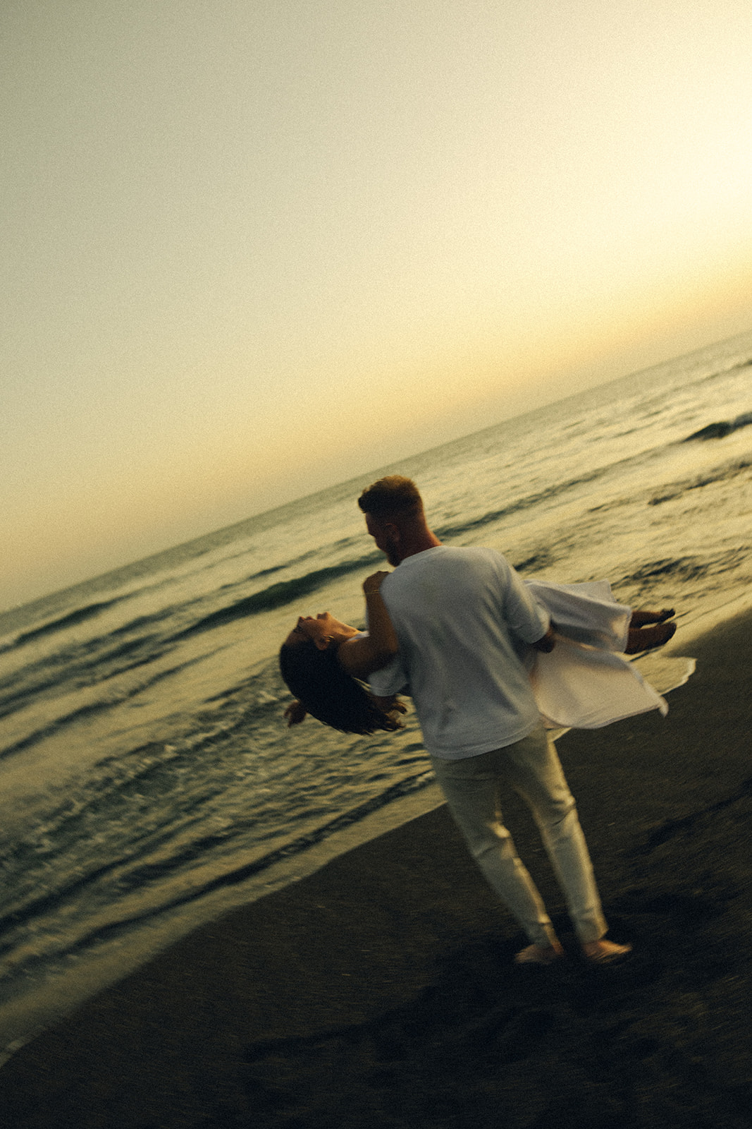 bali engagement session in canguu beach bali indonesia