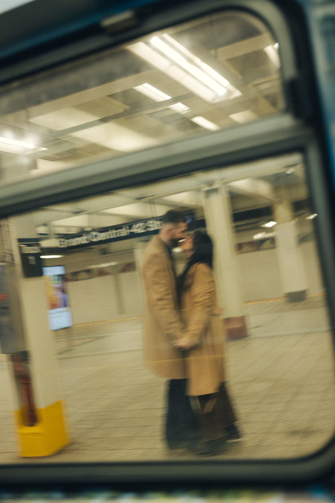 nyc subway couple photography engagement session new york city couples photographer