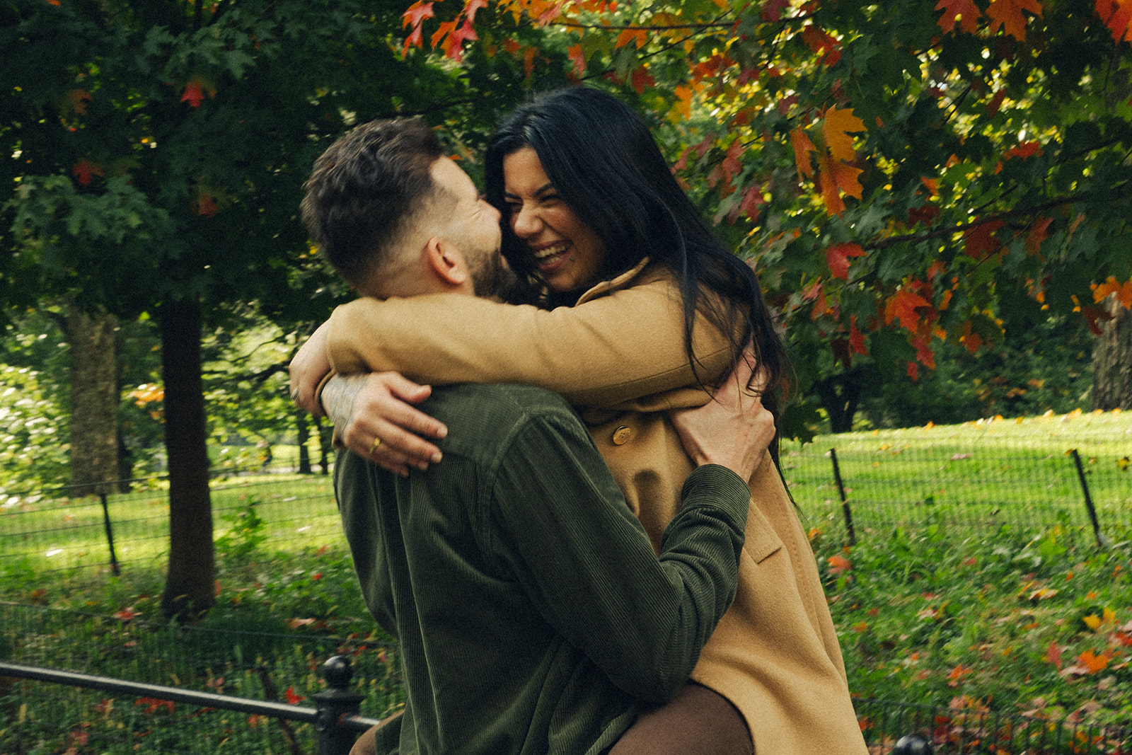 nyc central park fall couples session new york wedding photographer engagement session new york city wedding photographer documentary style