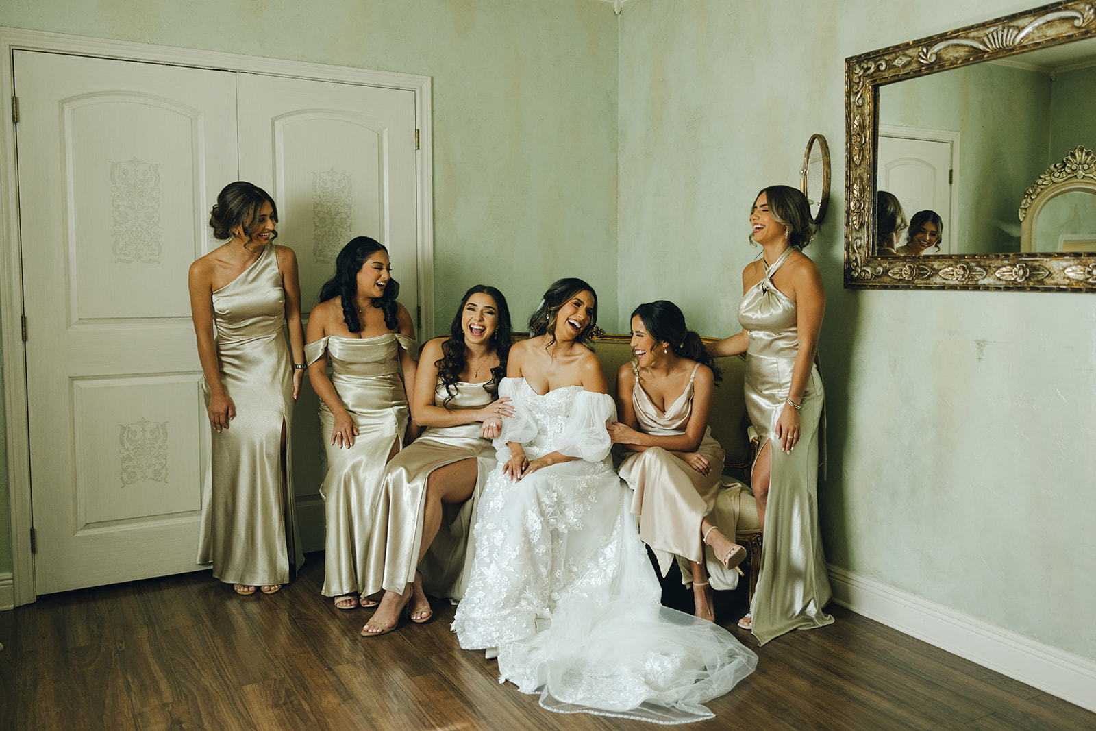 Texas Wedding Photographer Bridal Party Picture