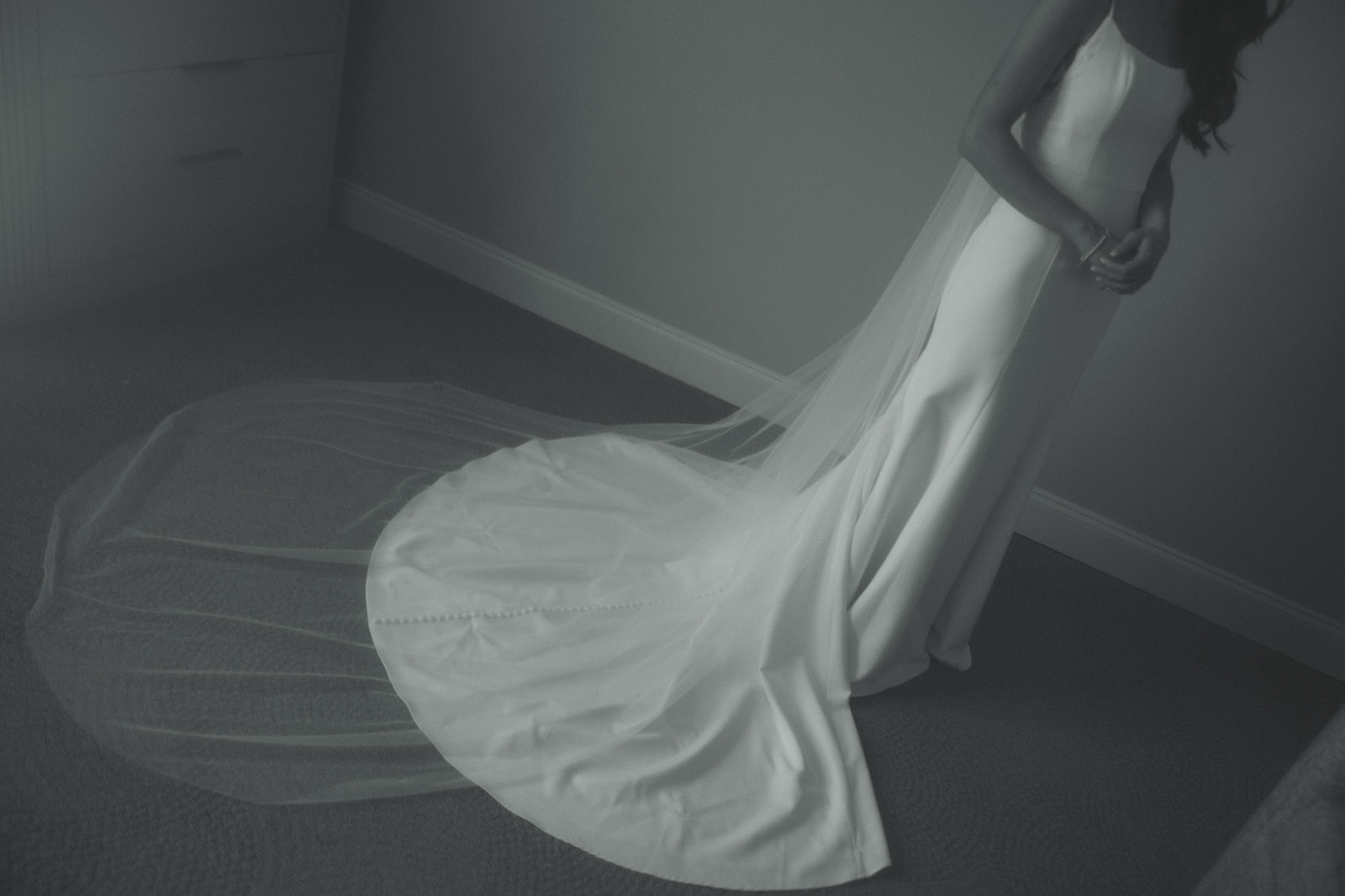 The Don CeSar Wedding Bride Getting Ready Anthropology Wedding Dress Up Black and White