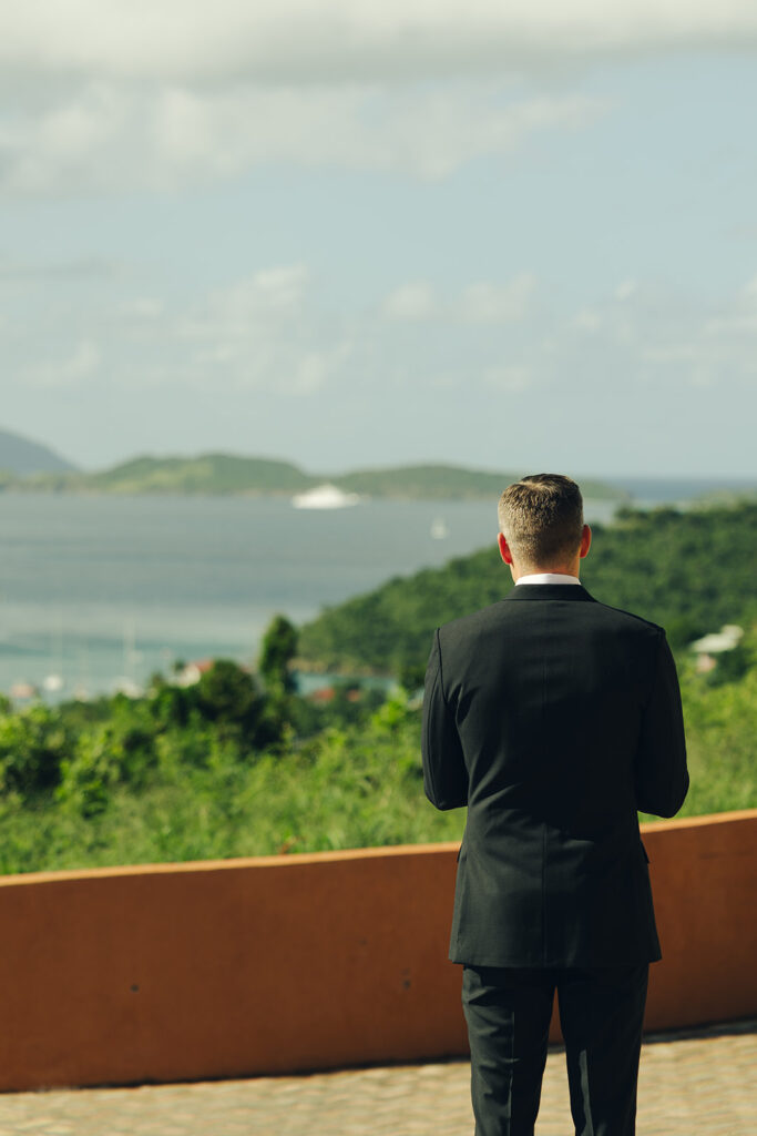 St.John The Hills Groom and Bride First Look