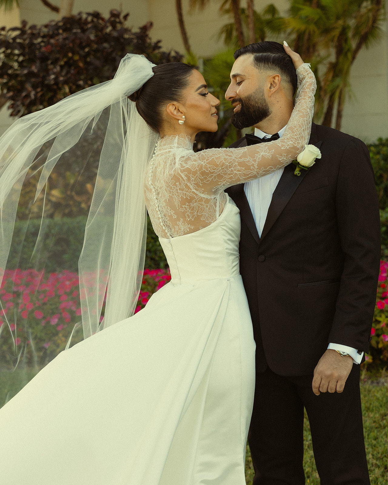 Sweet and elegant bride and groom wedding portraits JW Marriot Turnberry in Miami. Documentary Wedding Photographer