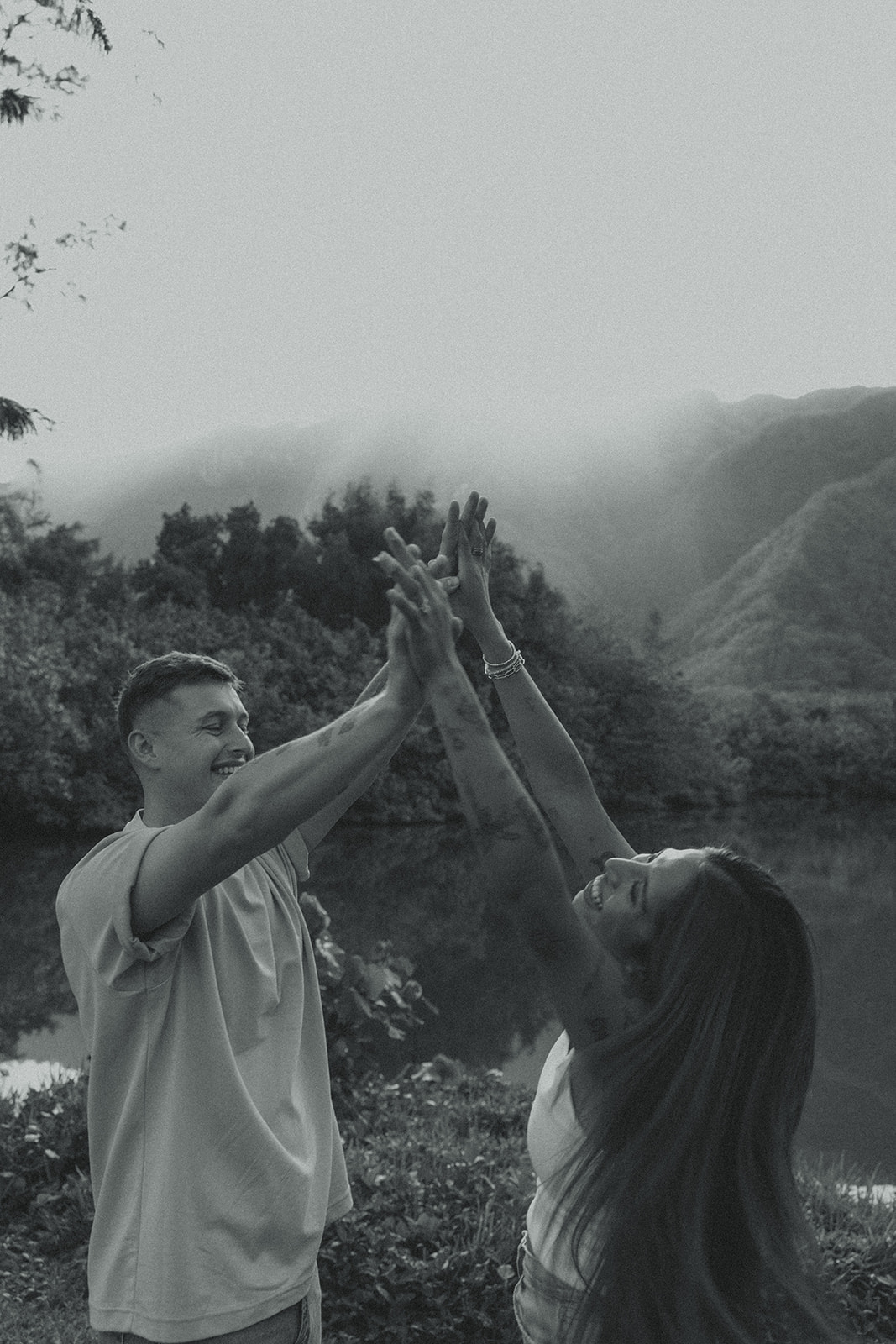 Lush Lakeside Mountains Oahu Hawaii Engagement Pictures Couple North Shore