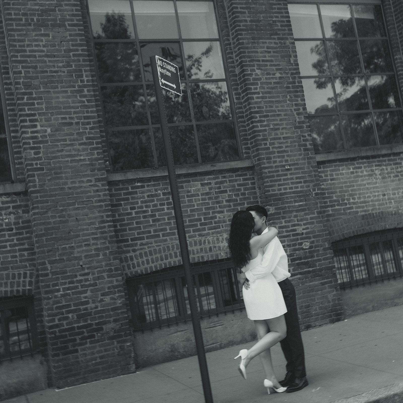 Documentary Candid Dumbo, Brooklyn Engagement Photos in New York City Black and White