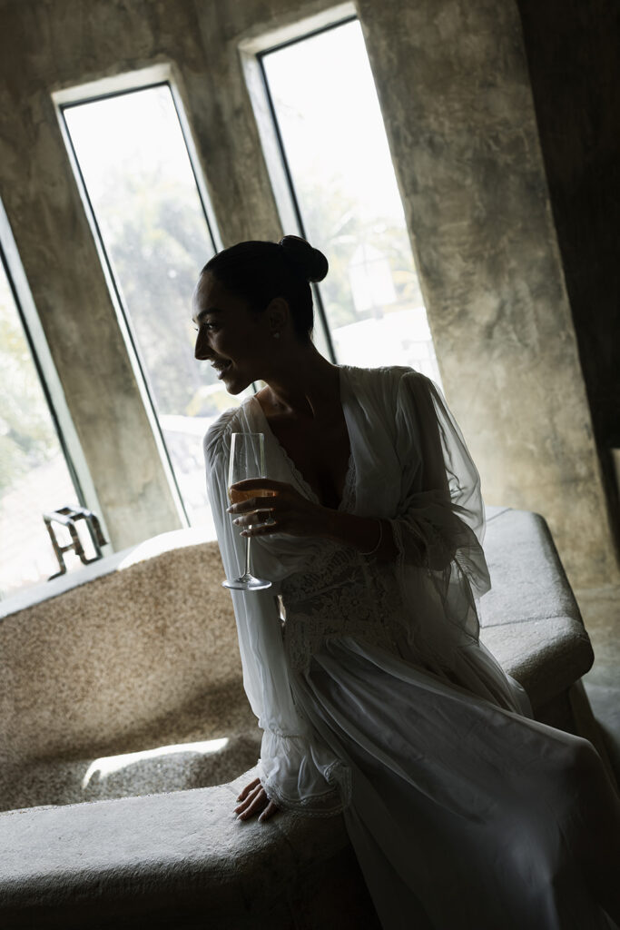 Bride's wedding morning at Hacienda De Las Palmas