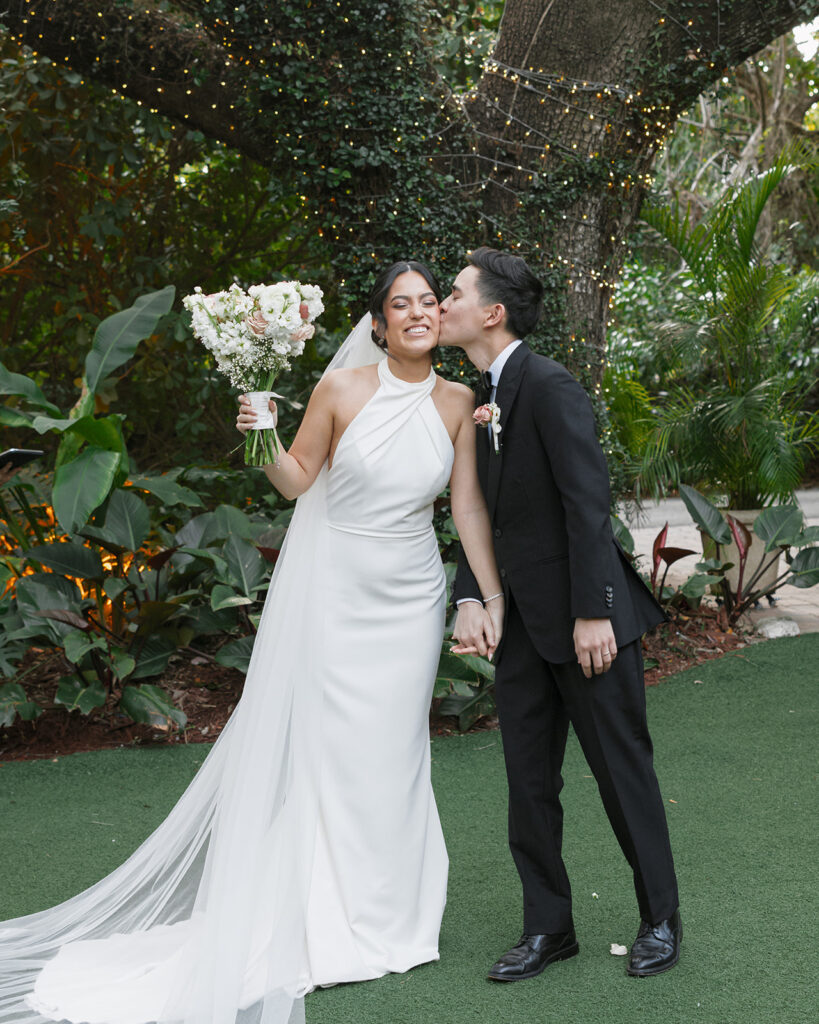 Villa Woodbine Oak Tree Wedding Ceremony