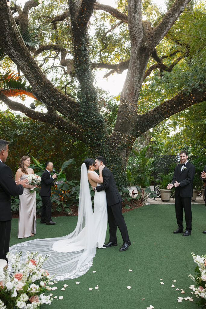 Villa Woodbine Oak Tree Wedding Ceremony