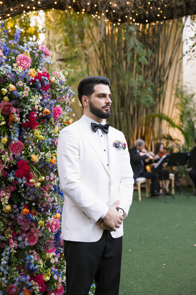 Villa Woodbine Oak Tree Wedding Ceremony