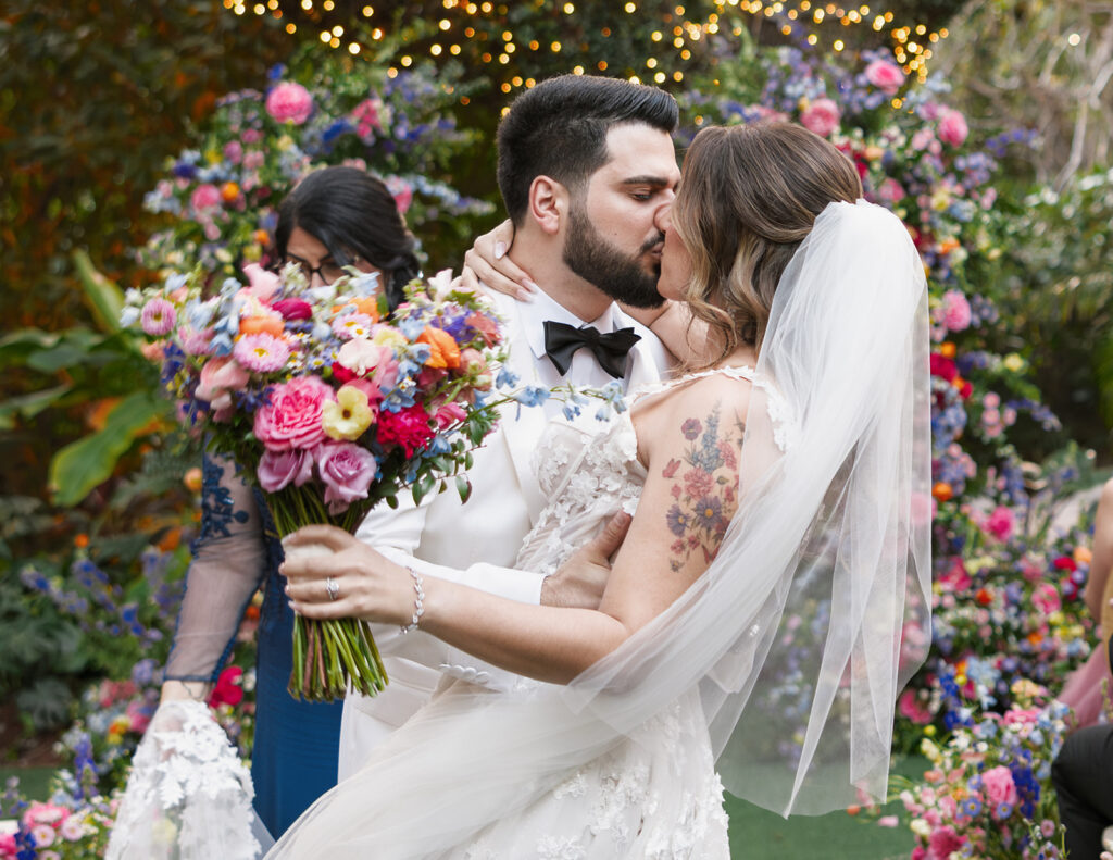 Villa Woodbine Oak Tree Wedding Ceremony