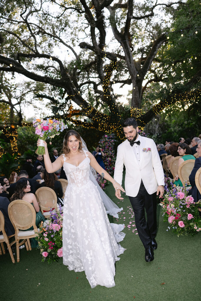 Villa Woodbine Oak Tree Wedding Ceremony
