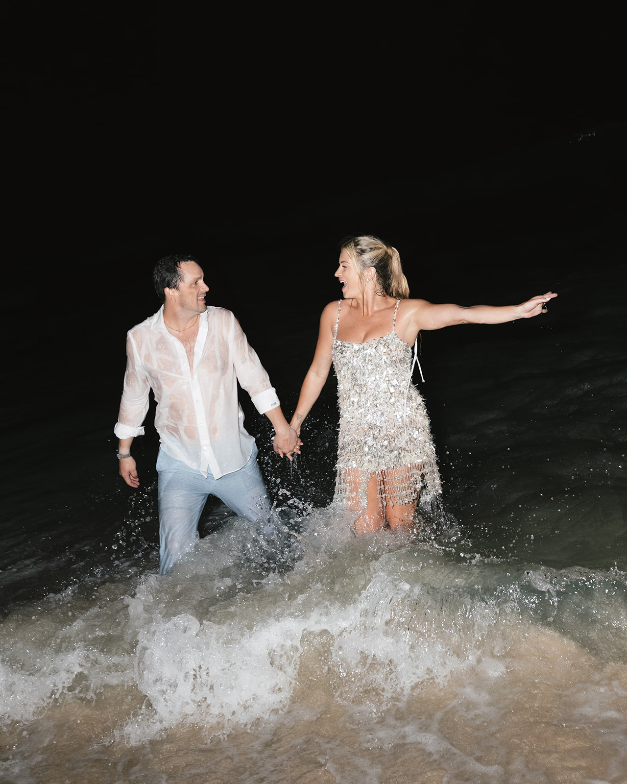 Long-Bay-Beach-Resort Wedding Reception Photography